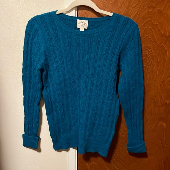 St. John’s Bay blue cable knit sweater-EUC - Picture 2 of 8